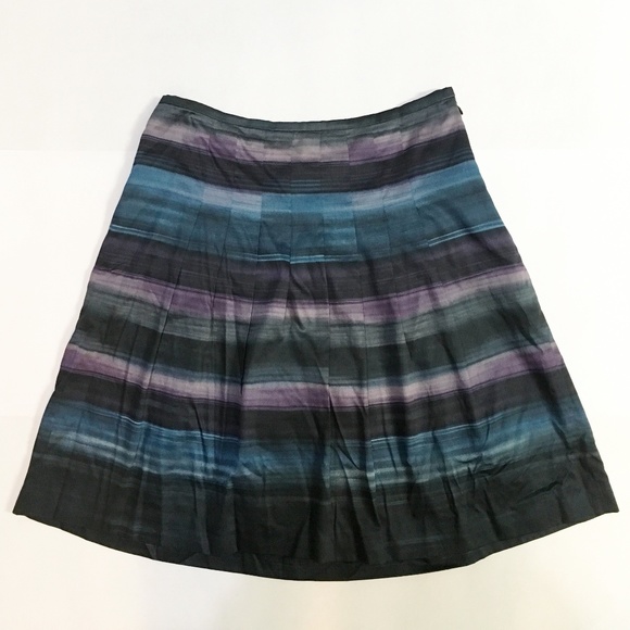 LOFT Dresses & Skirts - Ann Taylor Loft Skirt 8P Petite Purple Green NWT
